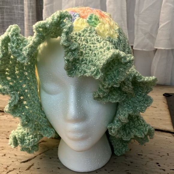 Pretty in Patels. Handmade crocheted granny square bucket hats. - Picture 2 of 5